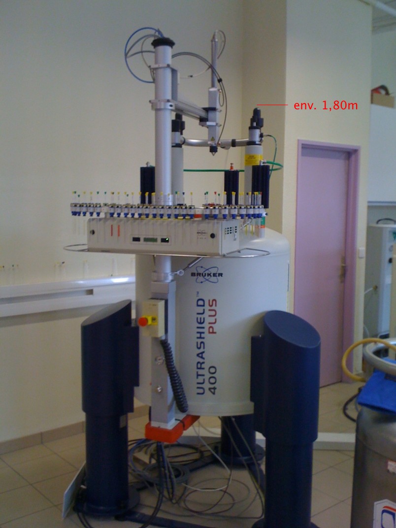 Bruker_400_Ultrashield_Plus